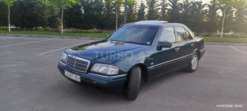 Mercedes C 230