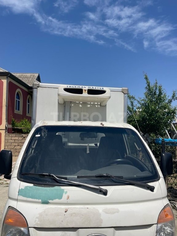 Hyundai H 100