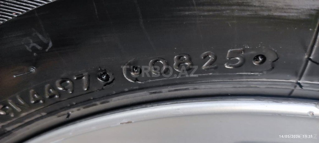 Mercedes C 230