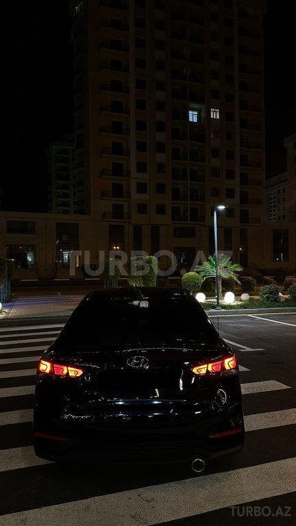 Hyundai Accent