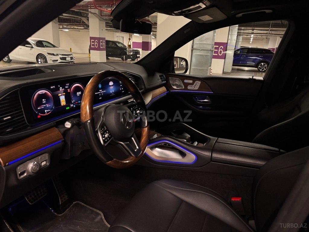 Mercedes GLS 450 4MATIC
