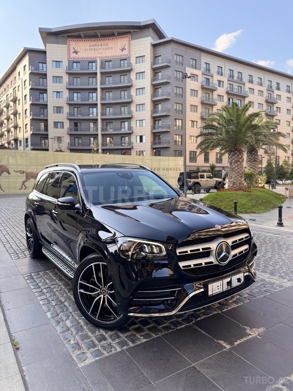 Mercedes GLS 450 4MATIC