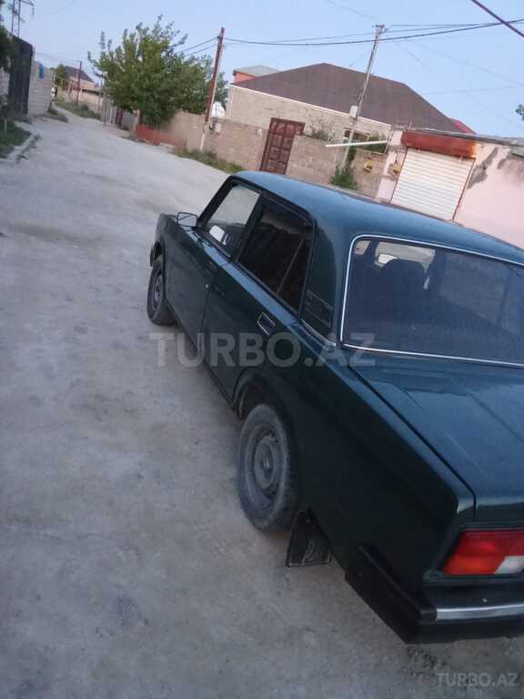 LADA (VAZ) 2105