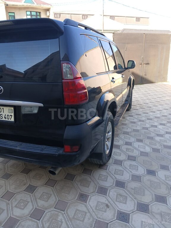 Toyota Land Cruiser Prado