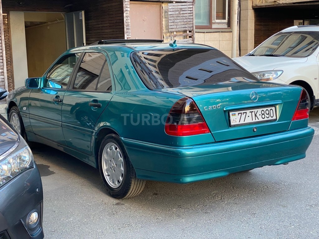 Mercedes C 180