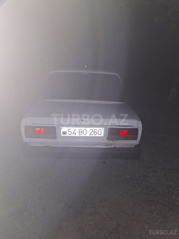 LADA (VAZ) 2107