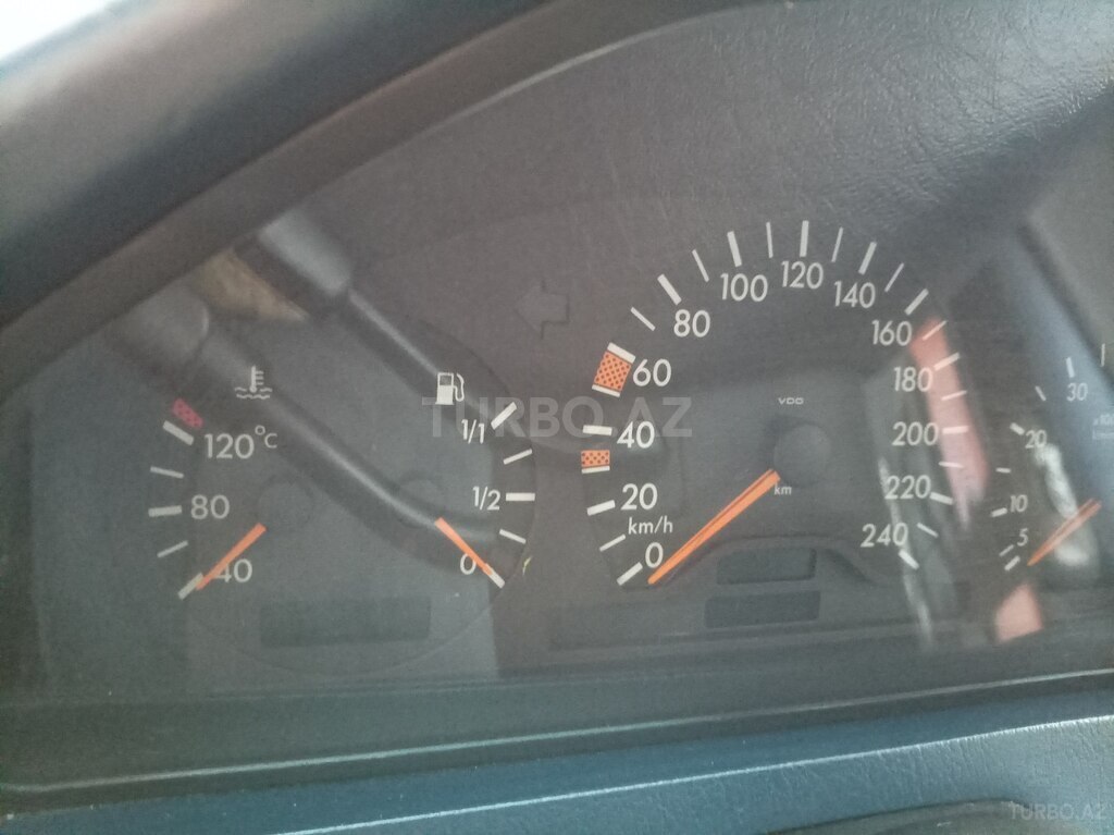 Mercedes C 180
