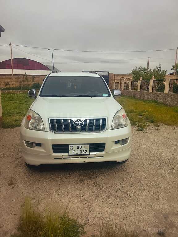 Toyota Land Cruiser Prado