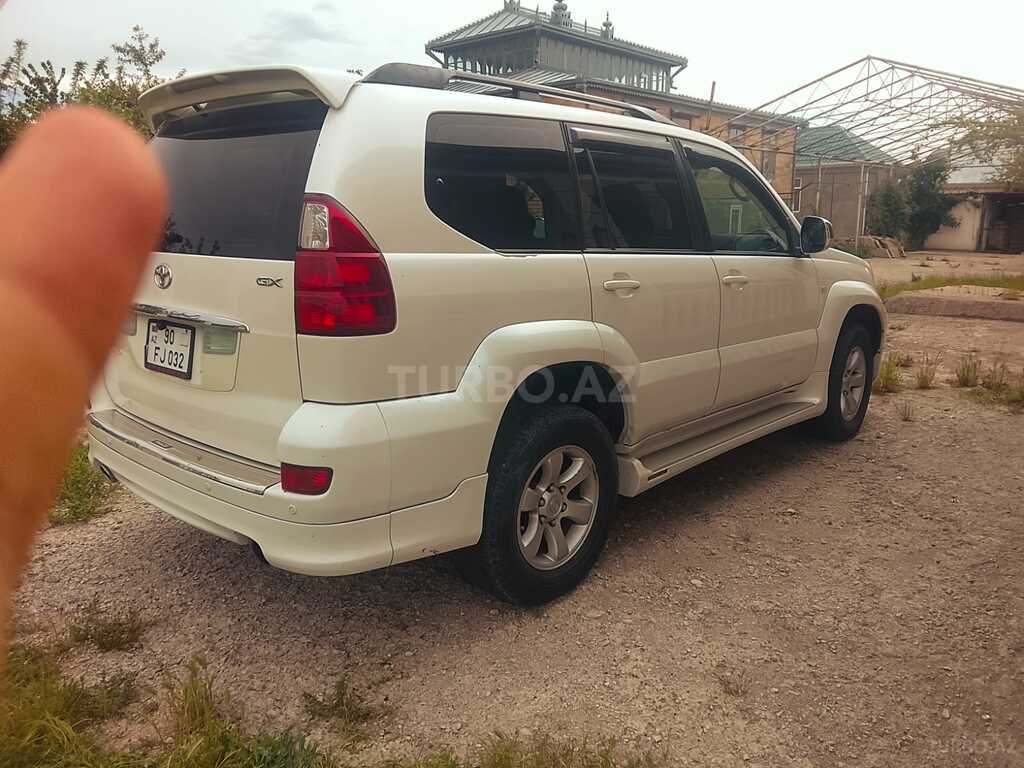 Toyota Land Cruiser Prado