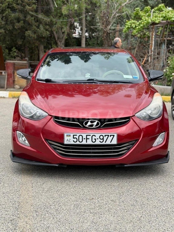 Hyundai Elantra