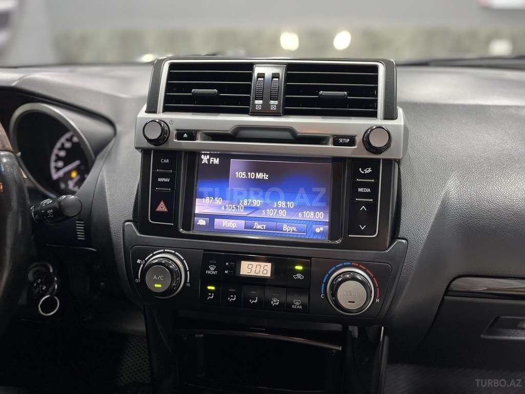 Toyota Land Cruiser Prado