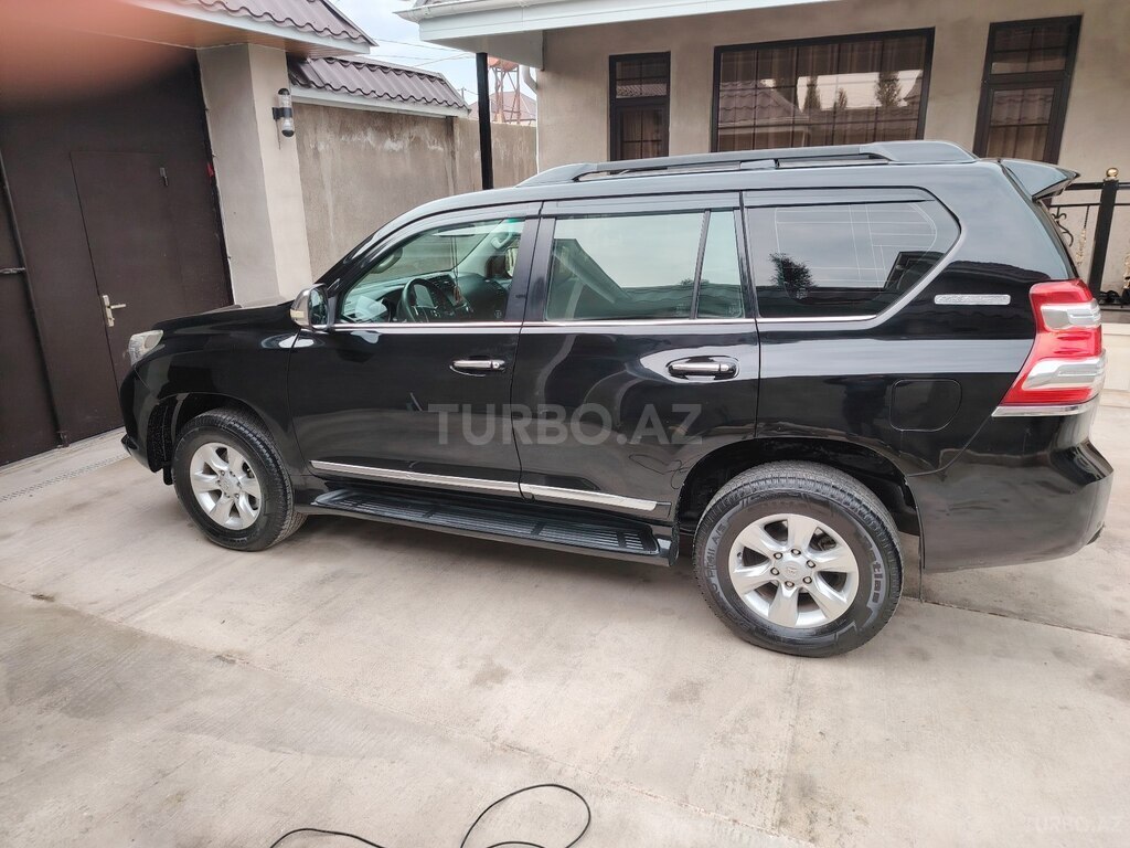 Toyota Land Cruiser Prado
