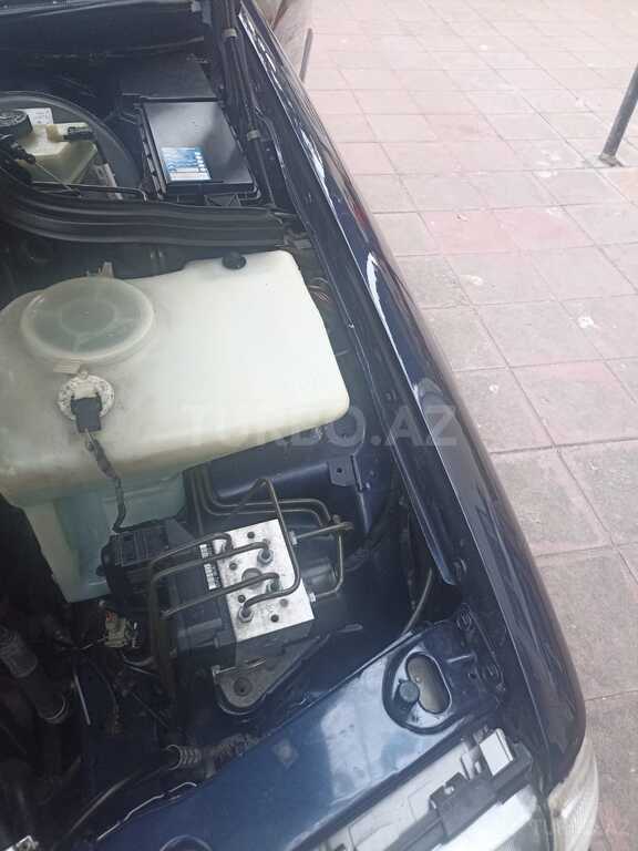 Mercedes C 200