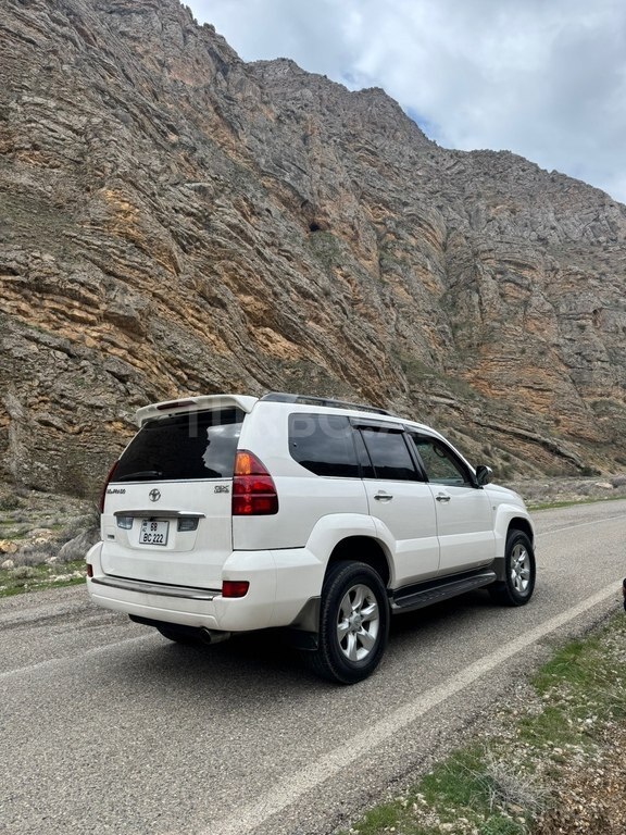 Toyota Land Cruiser Prado