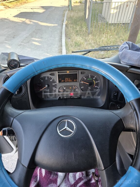 Mercedes Axor 2529