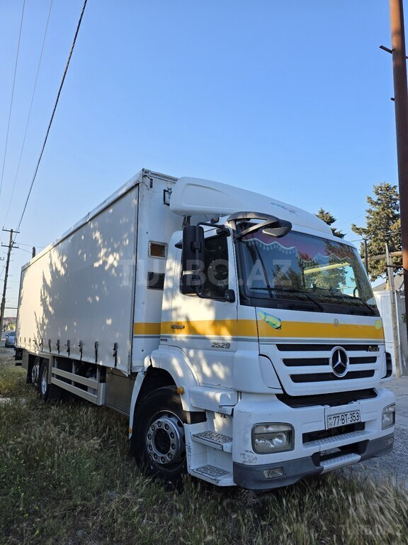 Mercedes Axor 2529