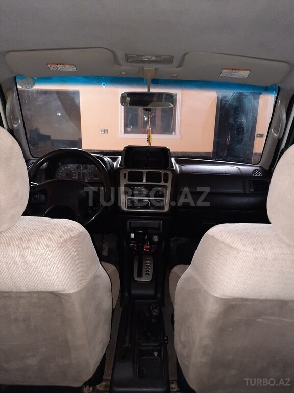 Mitsubishi Pajero io