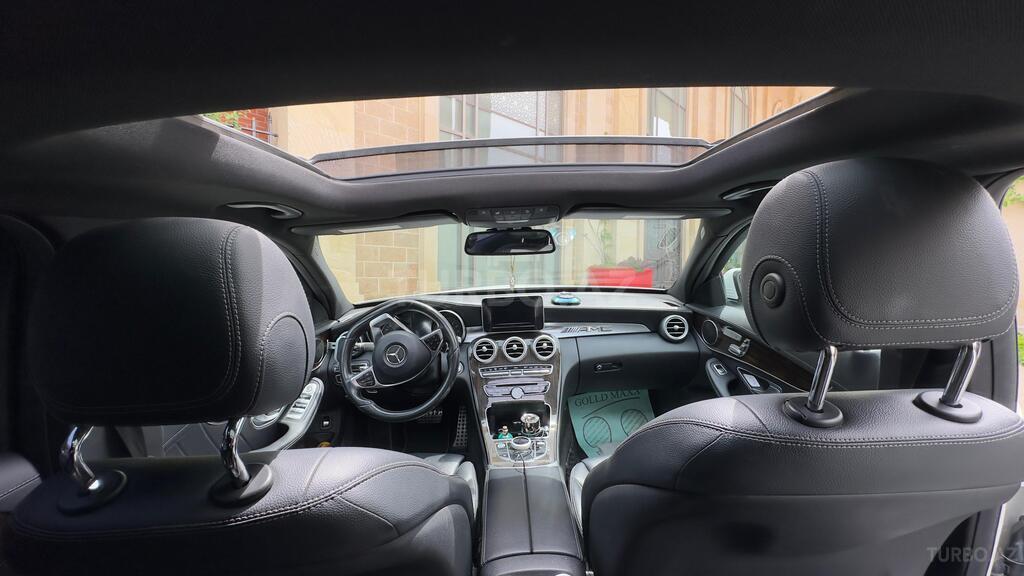 Mercedes C 300