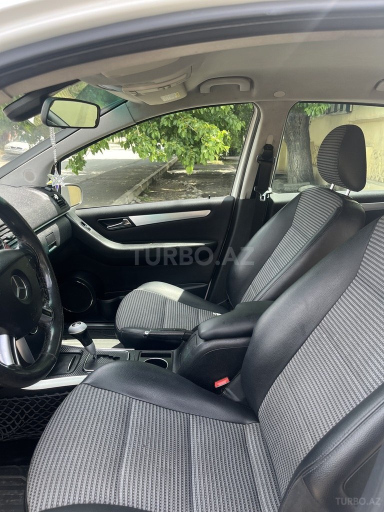 Mercedes B 170
