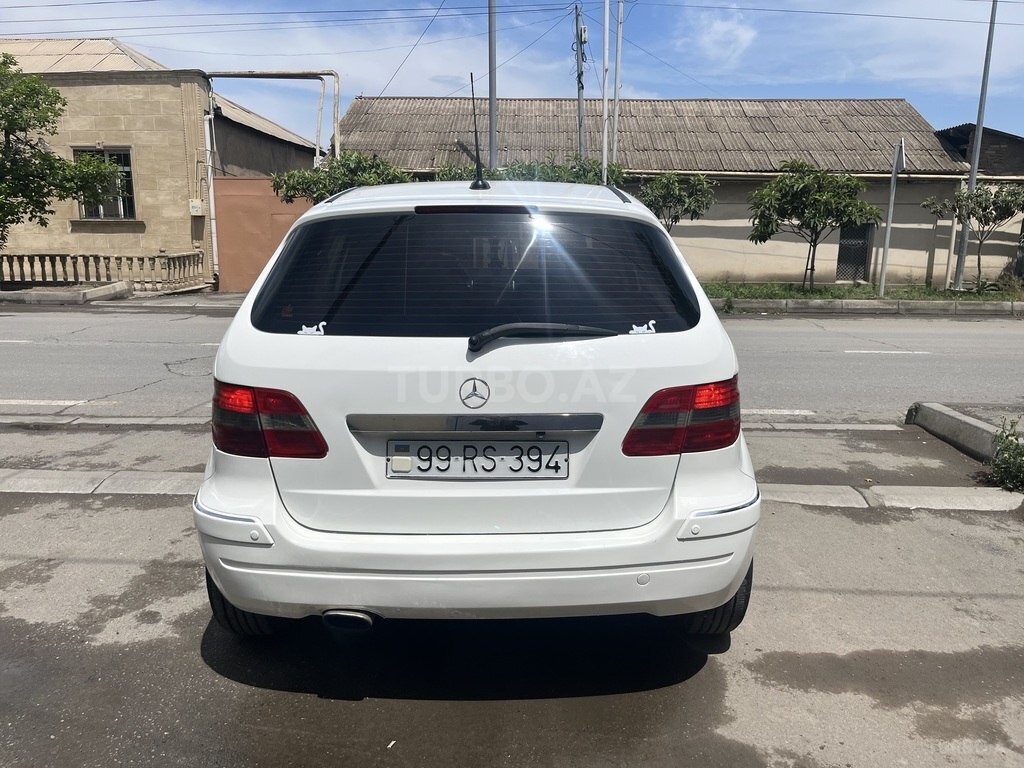 Mercedes B 170