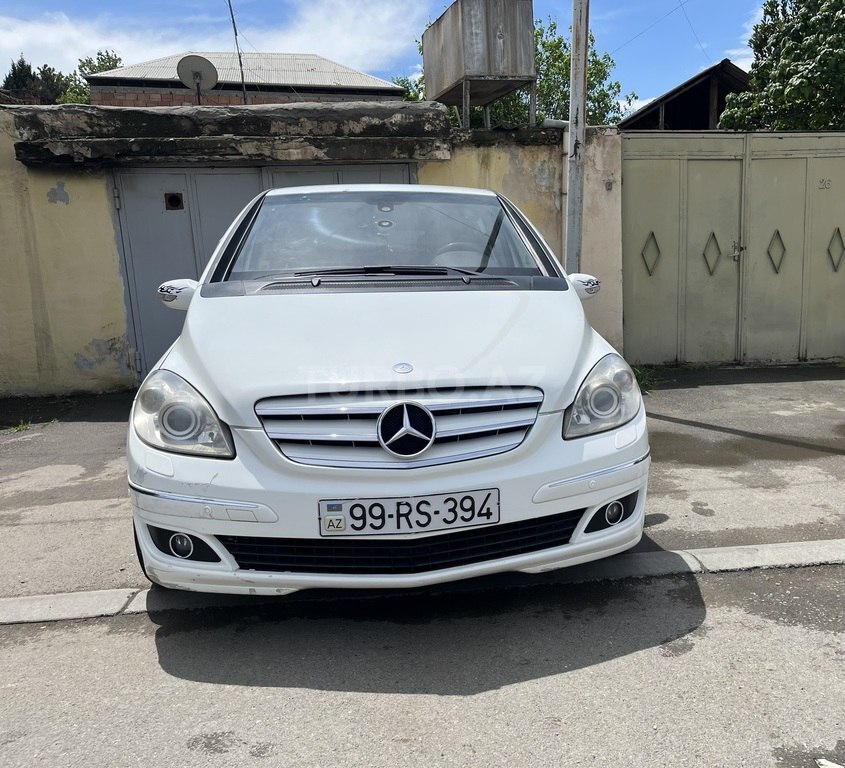 Mercedes B 170