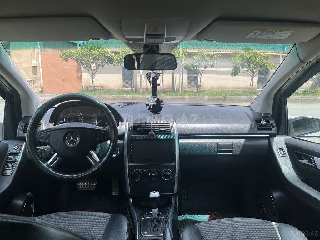 Mercedes B 170