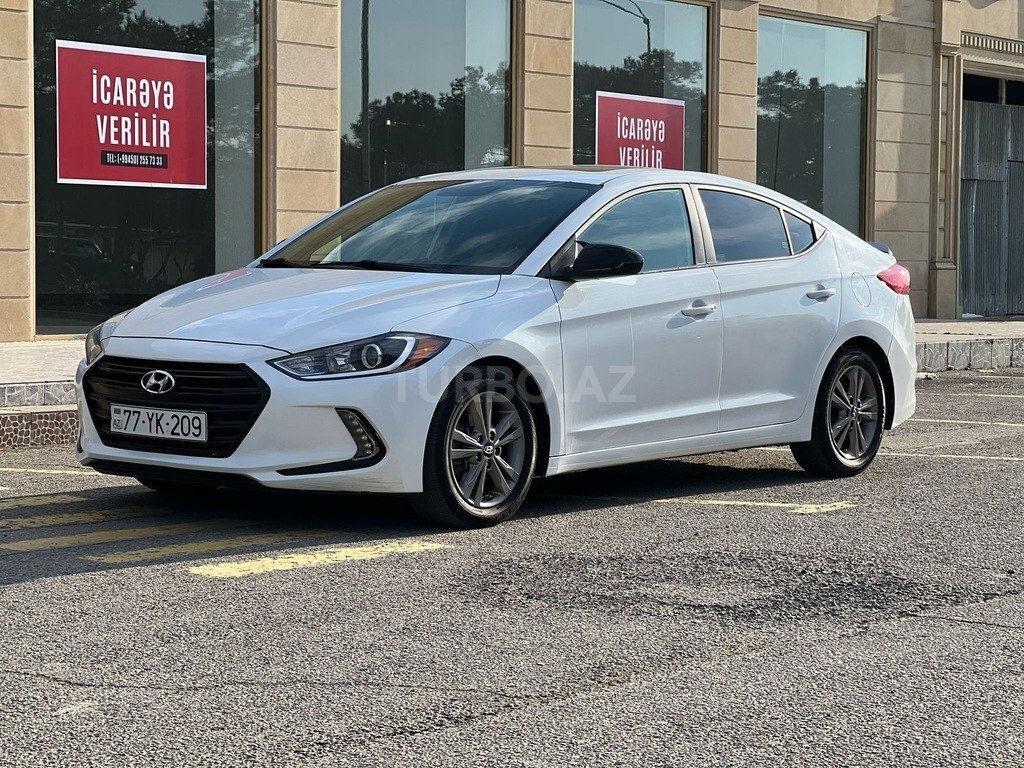Hyundai Elantra