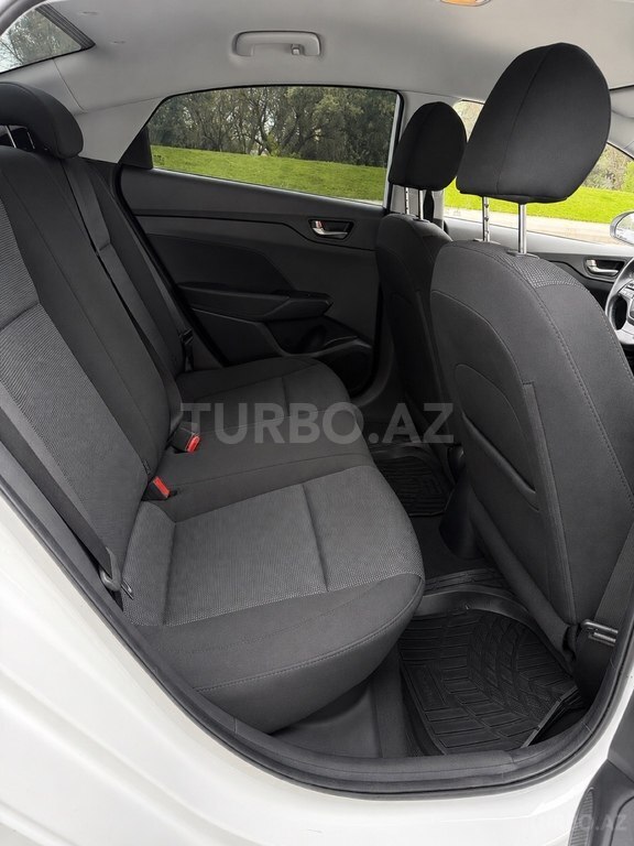 Hyundai Accent