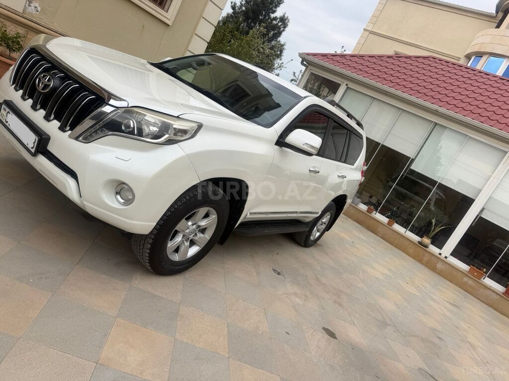 Toyota Land Cruiser Prado