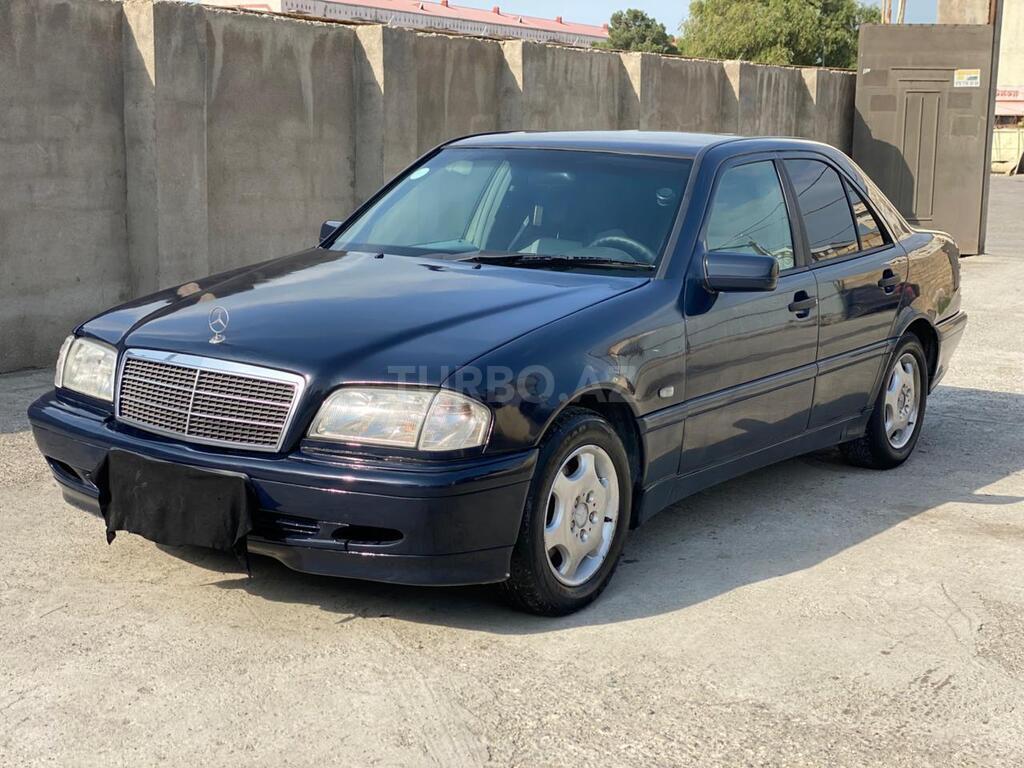 Mercedes C 180
