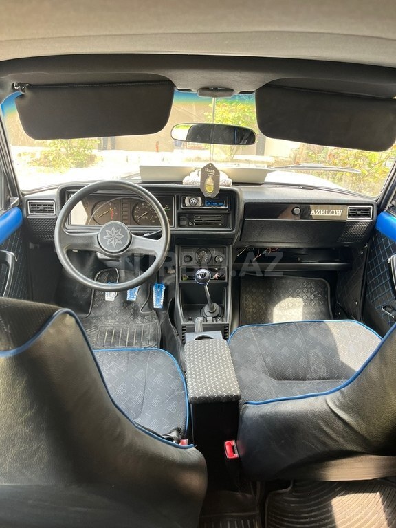 LADA (VAZ) 2107