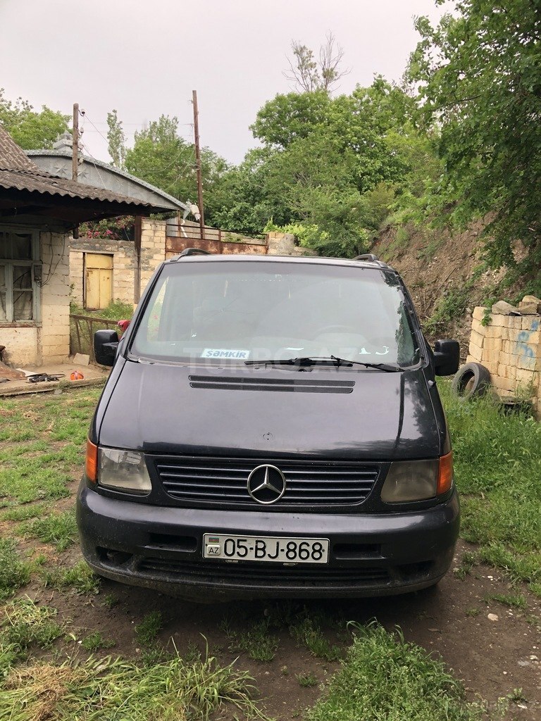 Mercedes Vito 108 D
