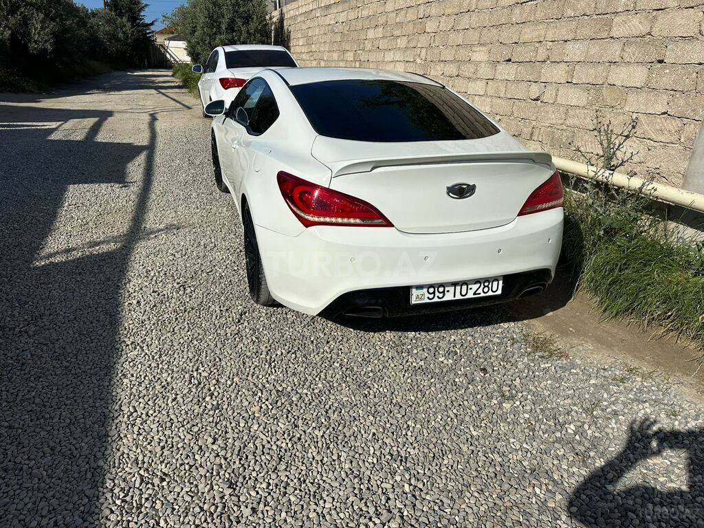 Hyundai Genesis Coupe