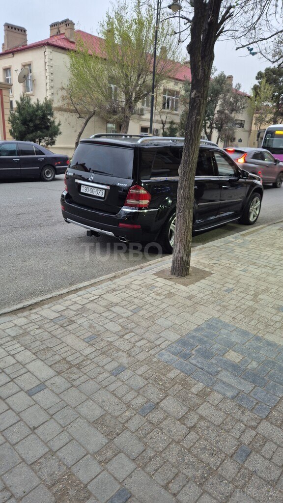 Mercedes GL 450 4MATIC