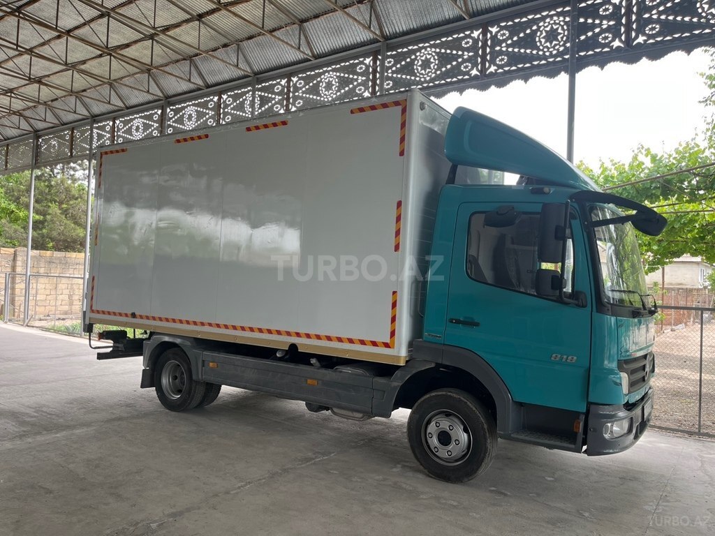 Mercedes Atego 818