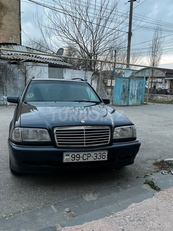 Mercedes C 180