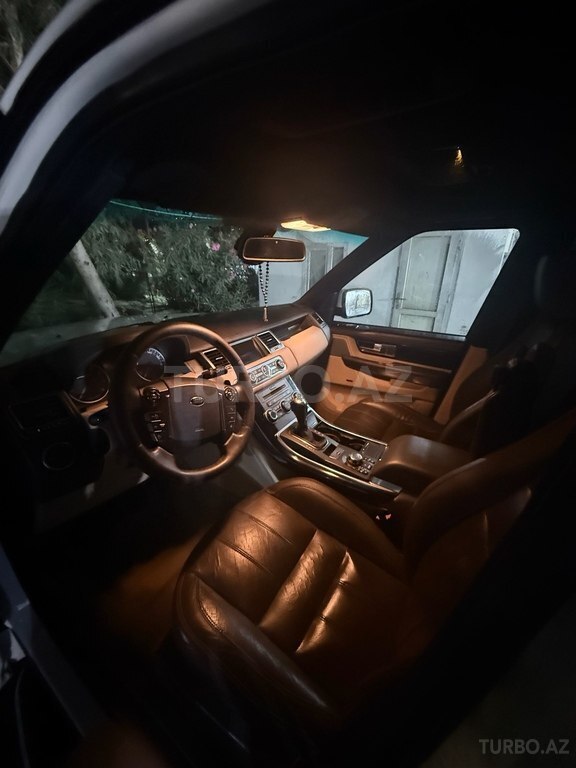 Land Rover RR Sport