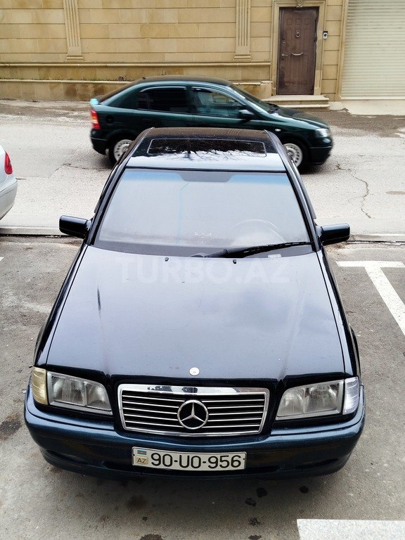 Mercedes C 180