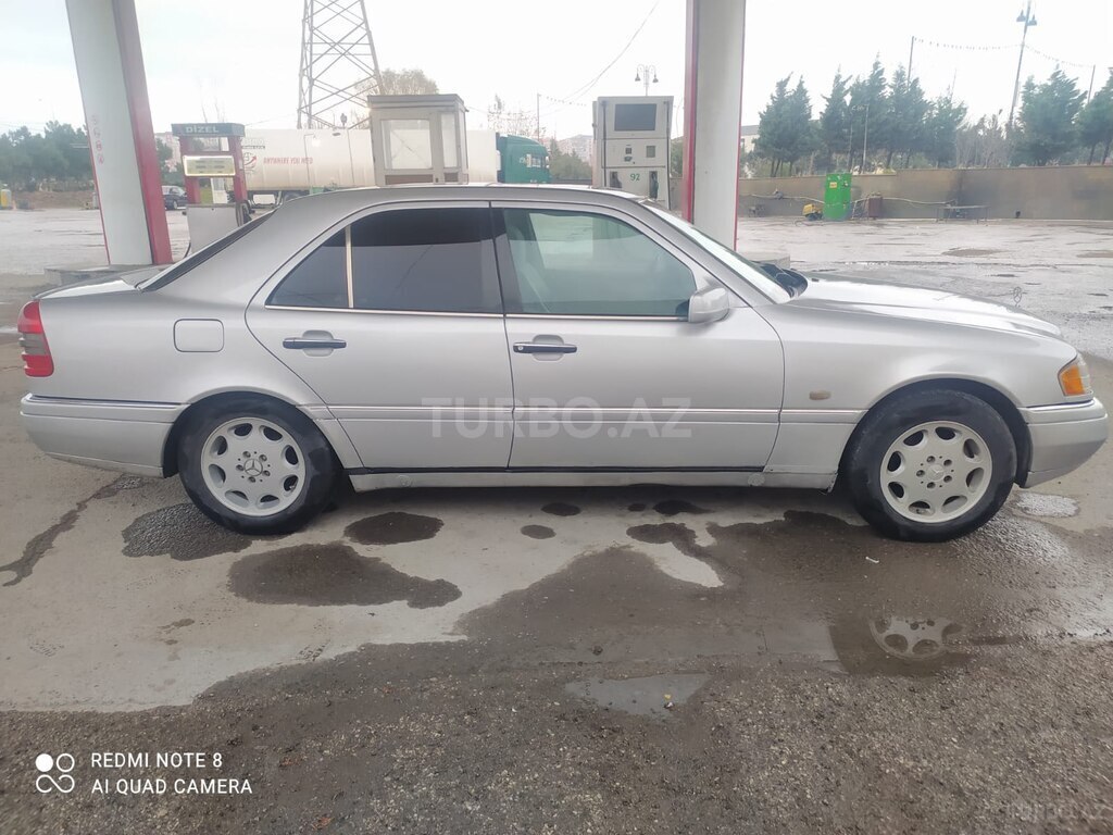 Mercedes C 280