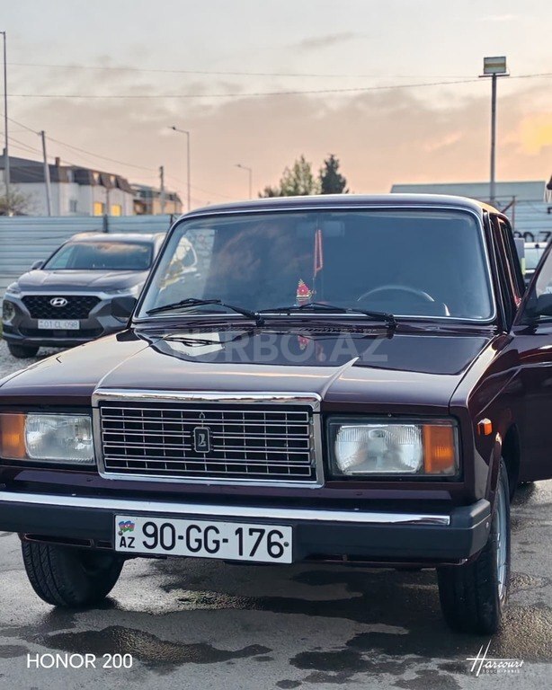 LADA (VAZ) 2107