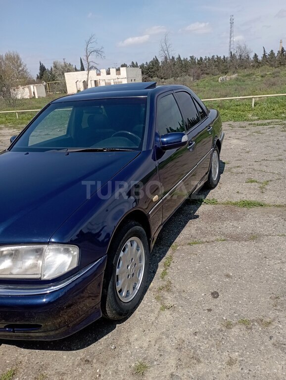 Mercedes C 180