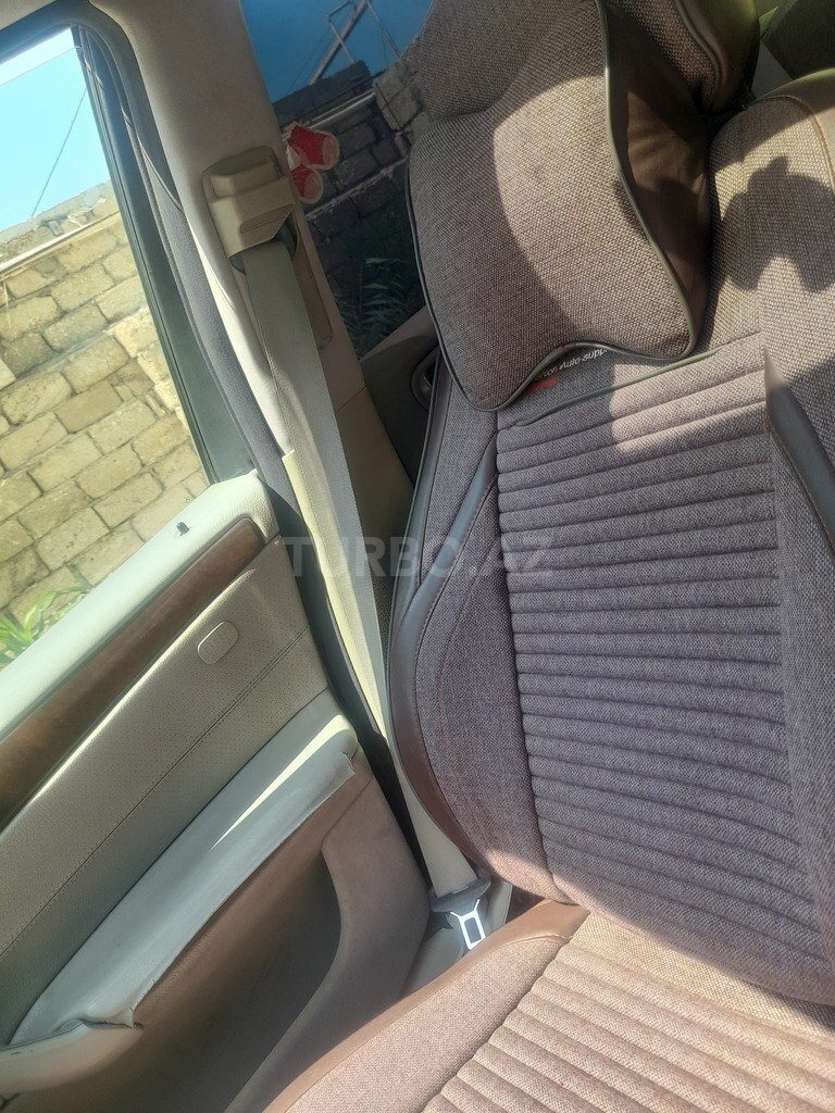 Mercedes C 230
