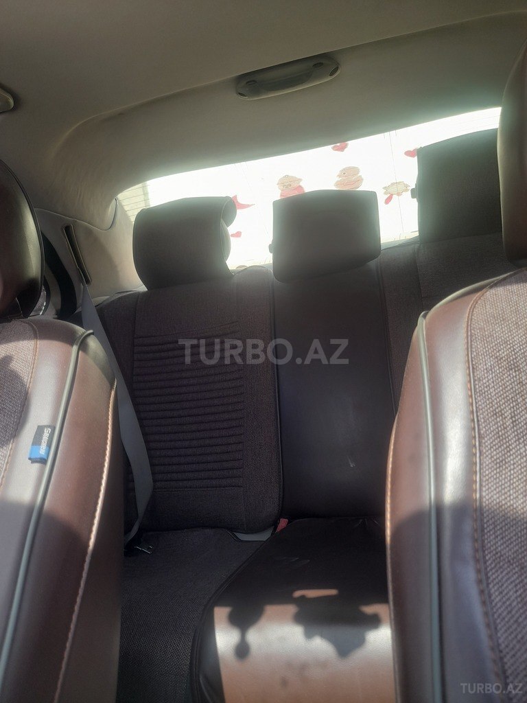 Mercedes C 230