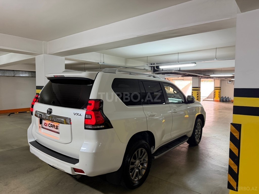 Toyota Land Cruiser Prado