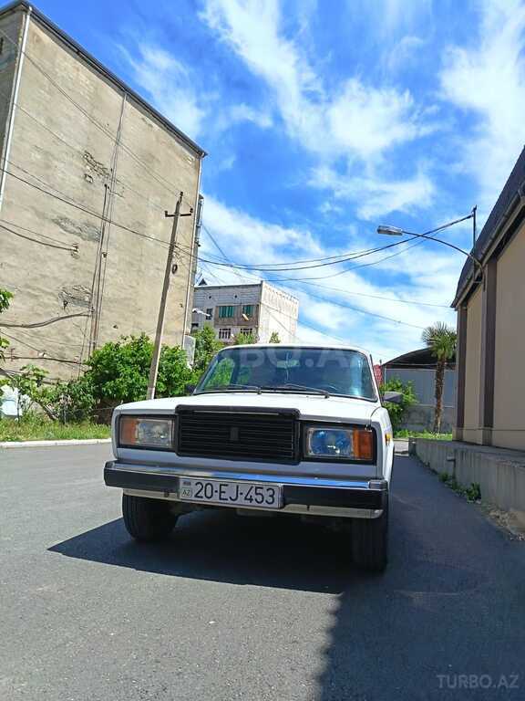 LADA (VAZ) 2107