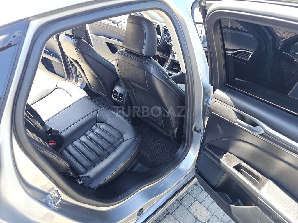 Ford Fusion (North America)