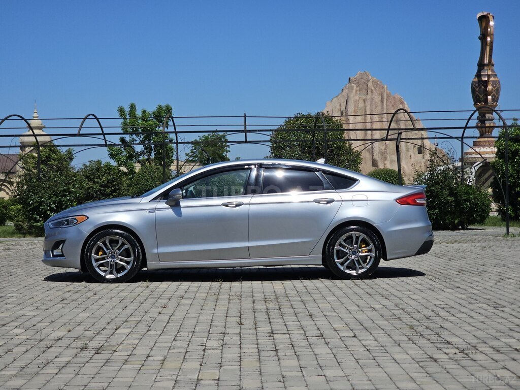 Ford Fusion (North America)