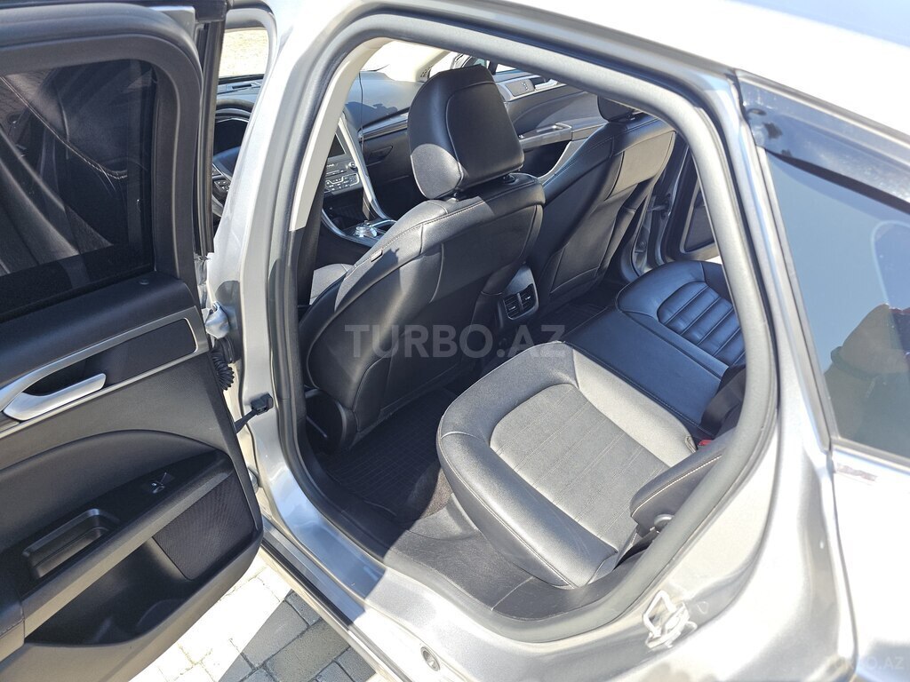 Ford Fusion (North America)