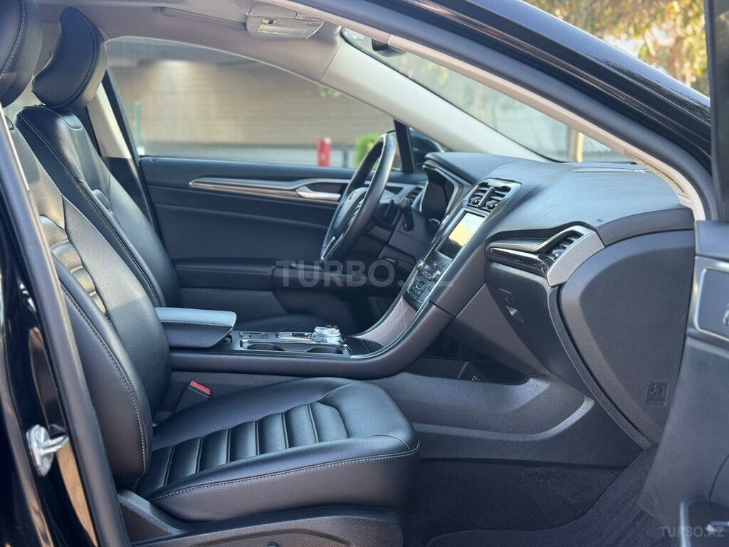 Ford Fusion (North America)