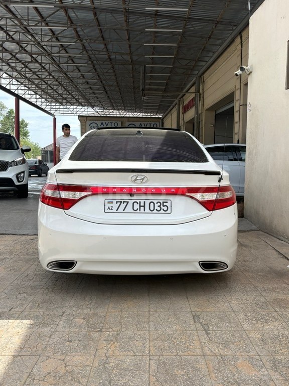 Hyundai Grandeur